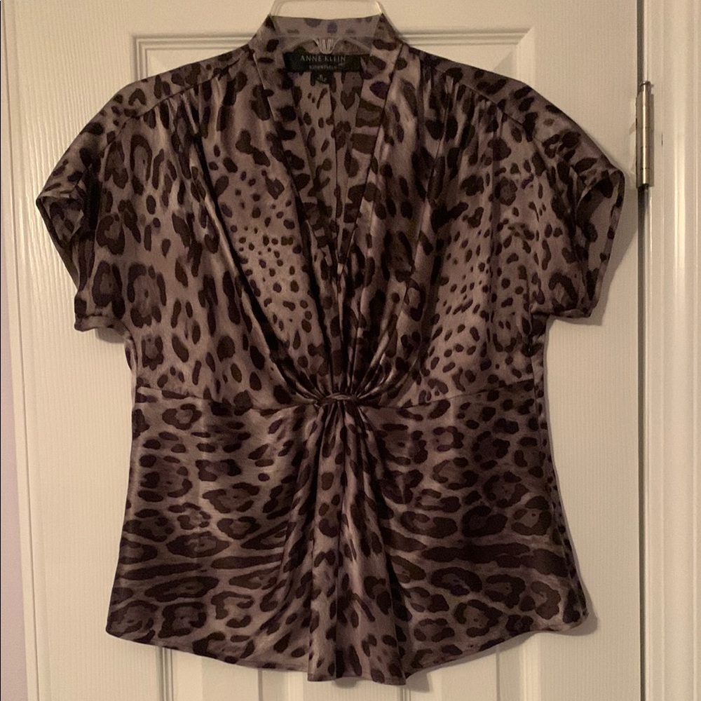 Anne Klein Silk Ruched Gray and Black Blouse with Mandarin Collar